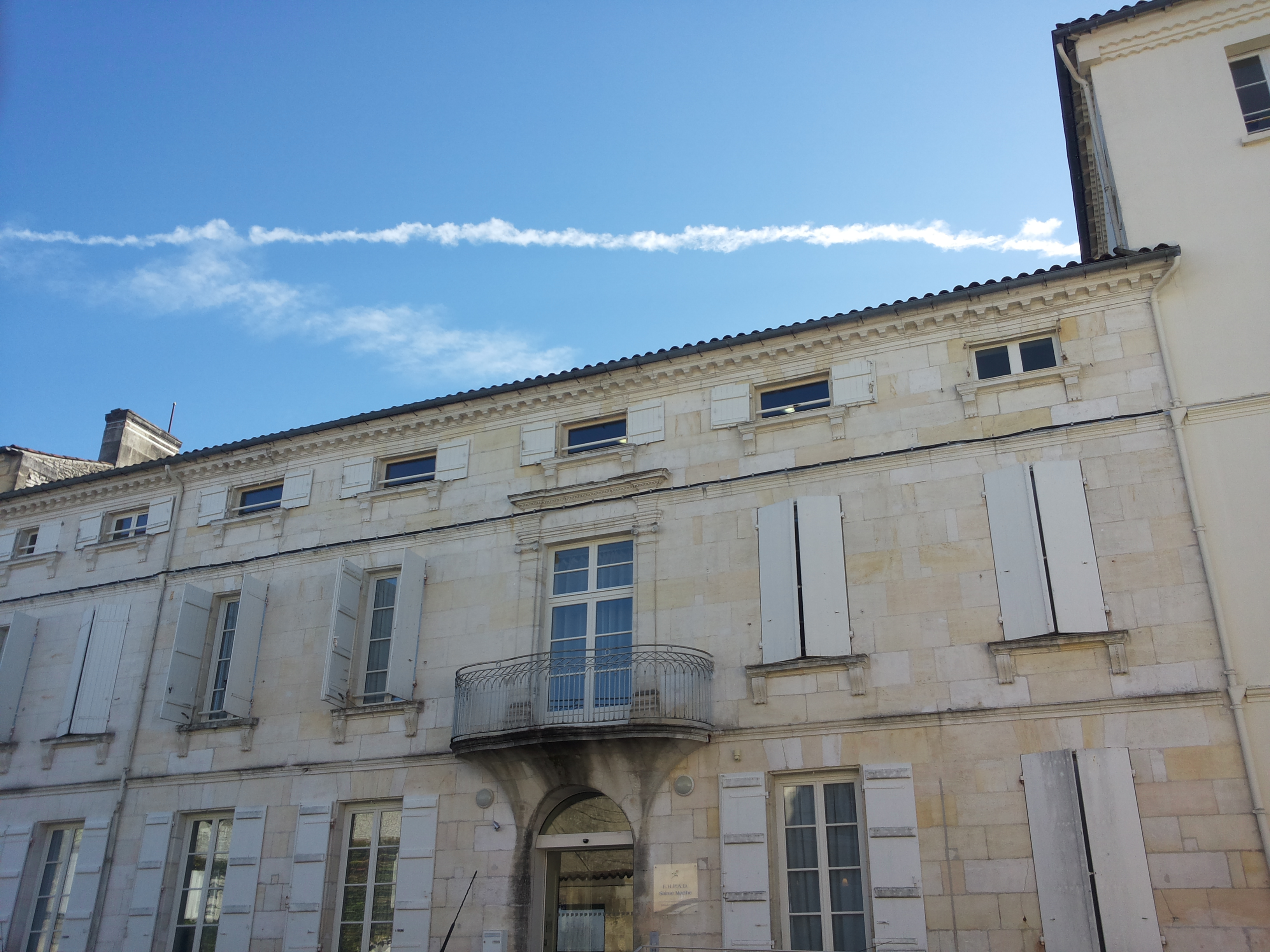 Façade de l'établissement