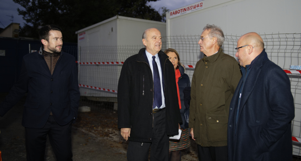 Alain Juppé, Maire de Bordeaux, Fabien Robert Maire adjoint de quartier, Jean Aribaud, Président du COS et Raphaël Diaz, Directeur Général du COS