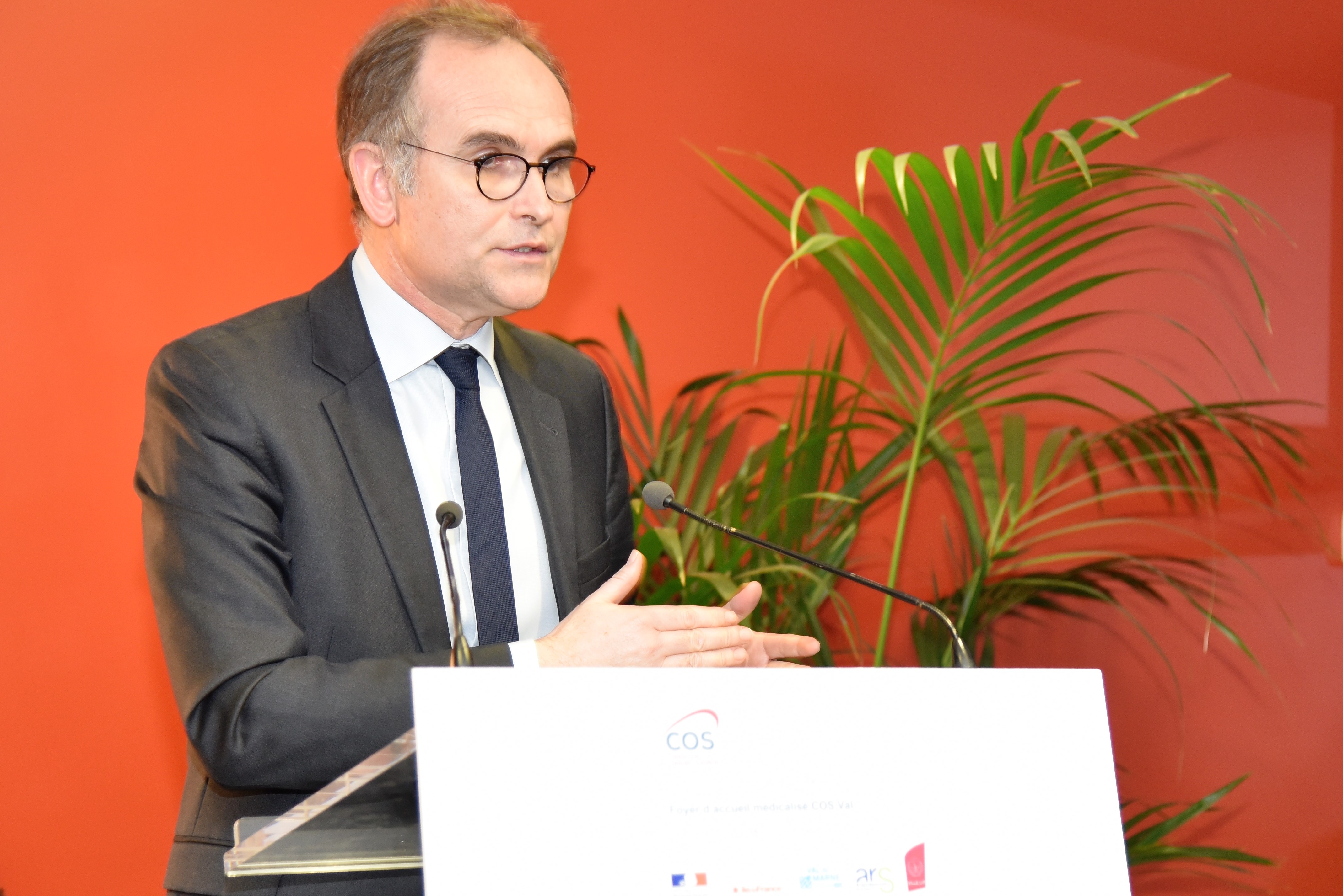 M. Eric VECHARD, Délégué départemental ARS