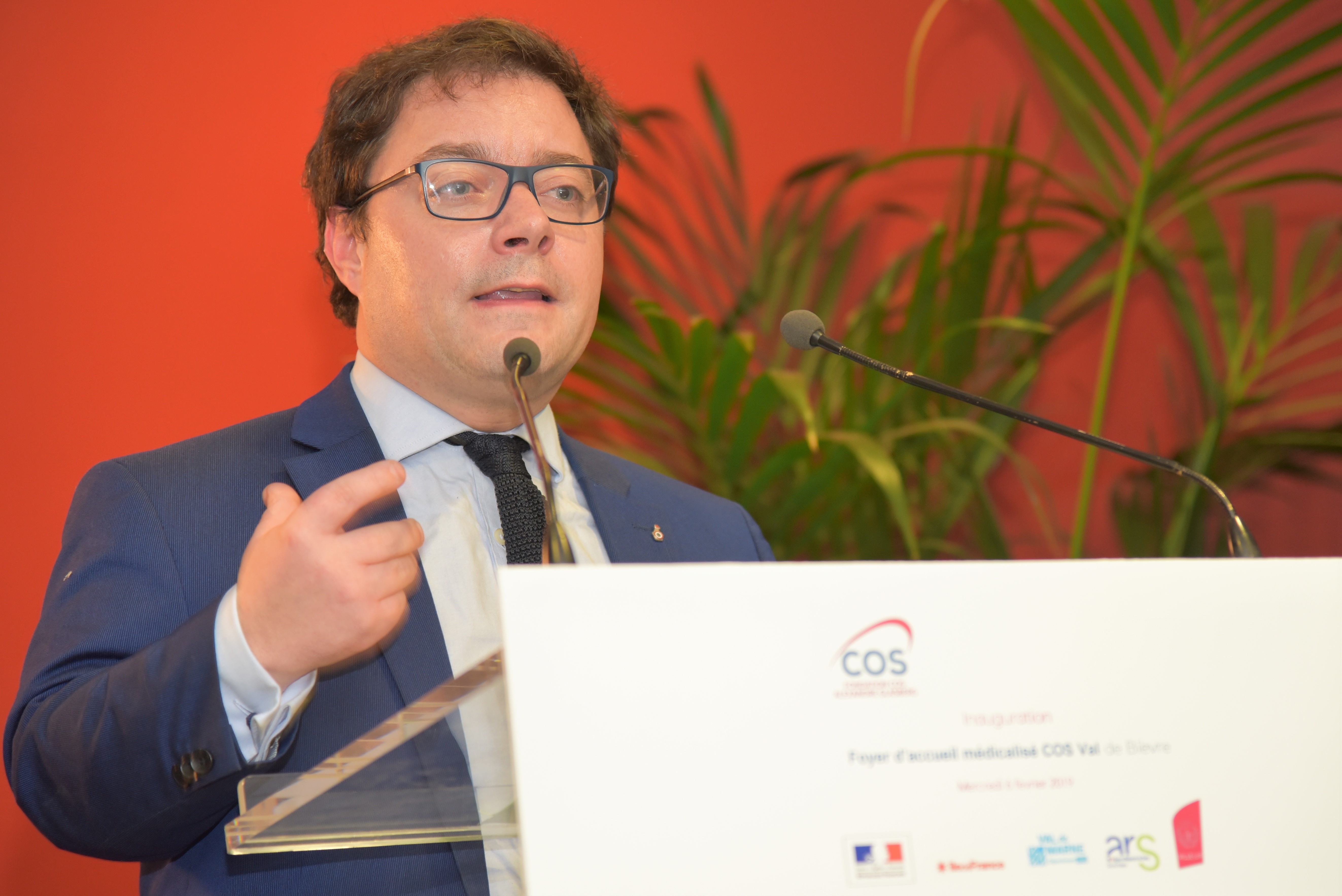 M. Pierre DENIZIOT, Conseiller régional d’Ile-de-France et Délégué spécial auprès de la présidente en charge du handicap