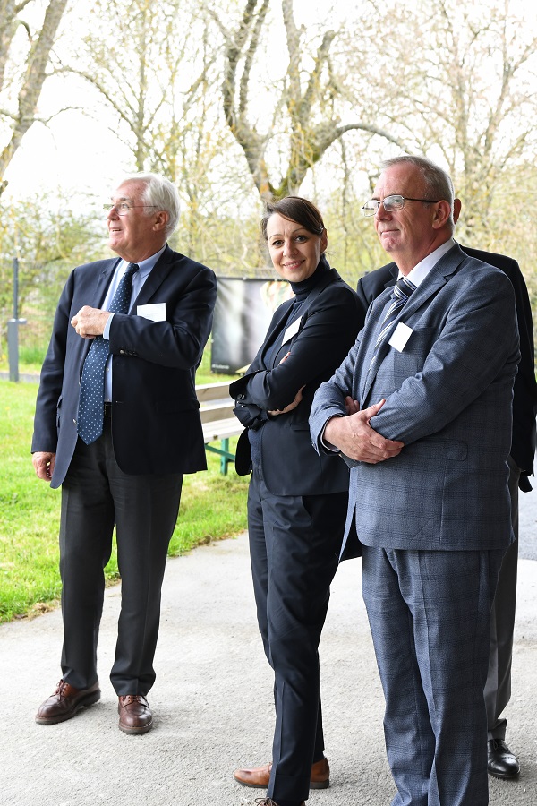 A. Debionne, administrateur, C. Quesney Ponvert, Secrétaire générale de la Fondation et A. Robinne, directeur de la Résidence le Réjal