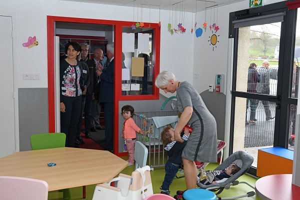 Inauguration et visite de la Maison des assisantes maternelle