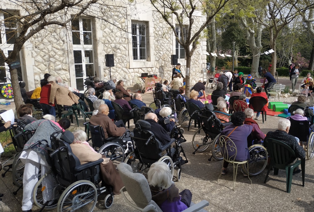 Carnaval avec la crèche Plif Plaf Plouf
