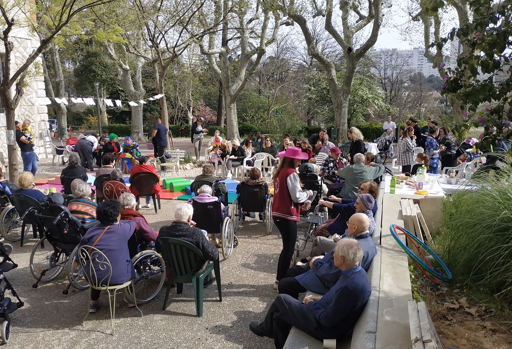 Carnaval avec la crèche Plif Plaf Plouf