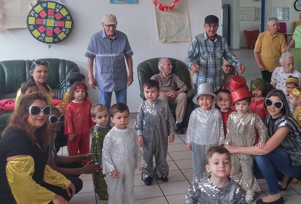 Carnaval avec la crèche Plif Plaf Plouf