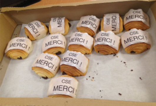 Les pains au chocolats offerts par le CSE.
