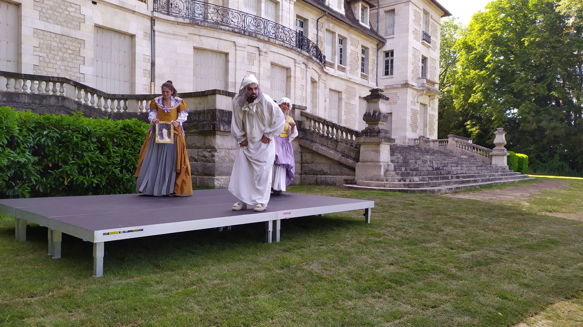 Quand Molière s'invite à la MAS de la Vallée du Lunain...4