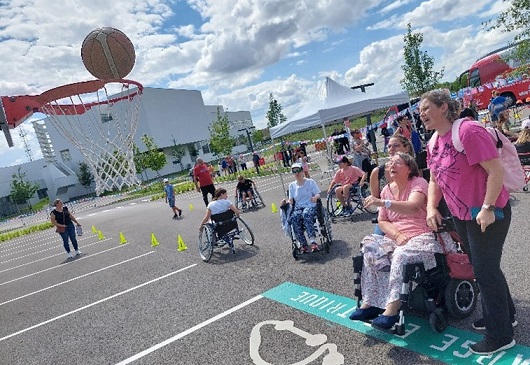 Basket fauteuil 2 passage flamme olympique