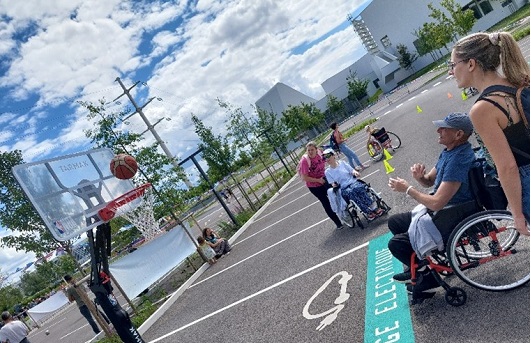 Basket fauteuil passage flamme olympique