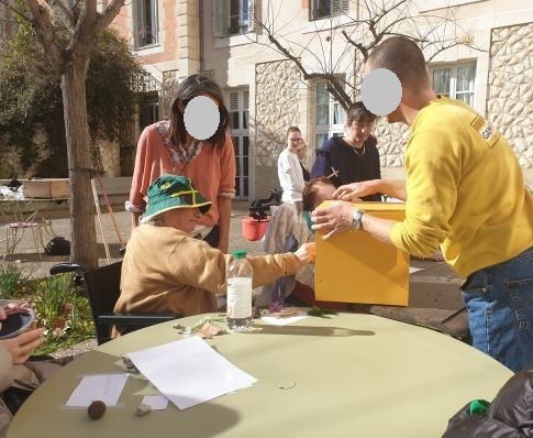 Une chasse au trésor intergénérationnelle avec l’Association VALDOCCO