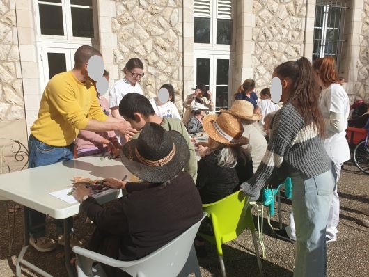 Une chasse au trésor intergénérationnelle avec l’Association VALDOCCO