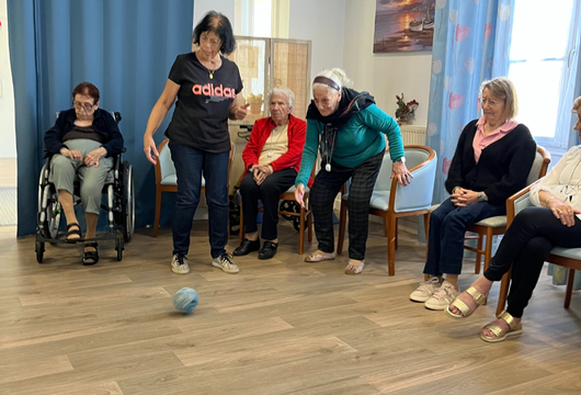 Activité Bowling - Ehpad COS Sainte-Marthe