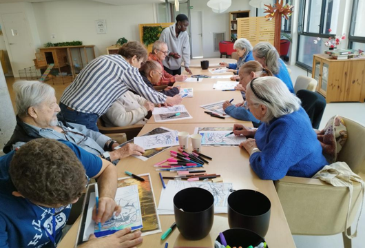 Atelier créatif - Ehpad COS Le Manoir