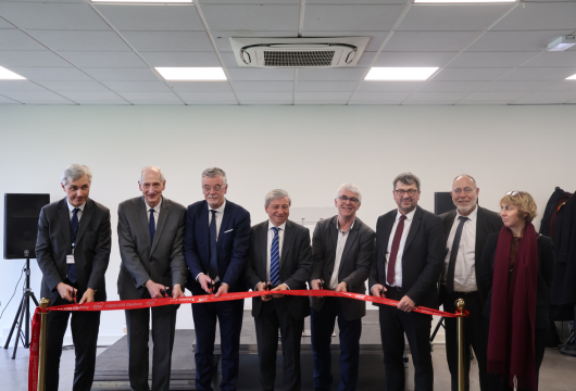 Inauguration CADA et village - coupe du ruban