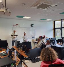 Les stagiaires « Technicien d’assistance en informatique » reçoivent deux « anciens »