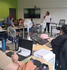 Les stagiaires CIP accueillent une consultante de l’APEC 